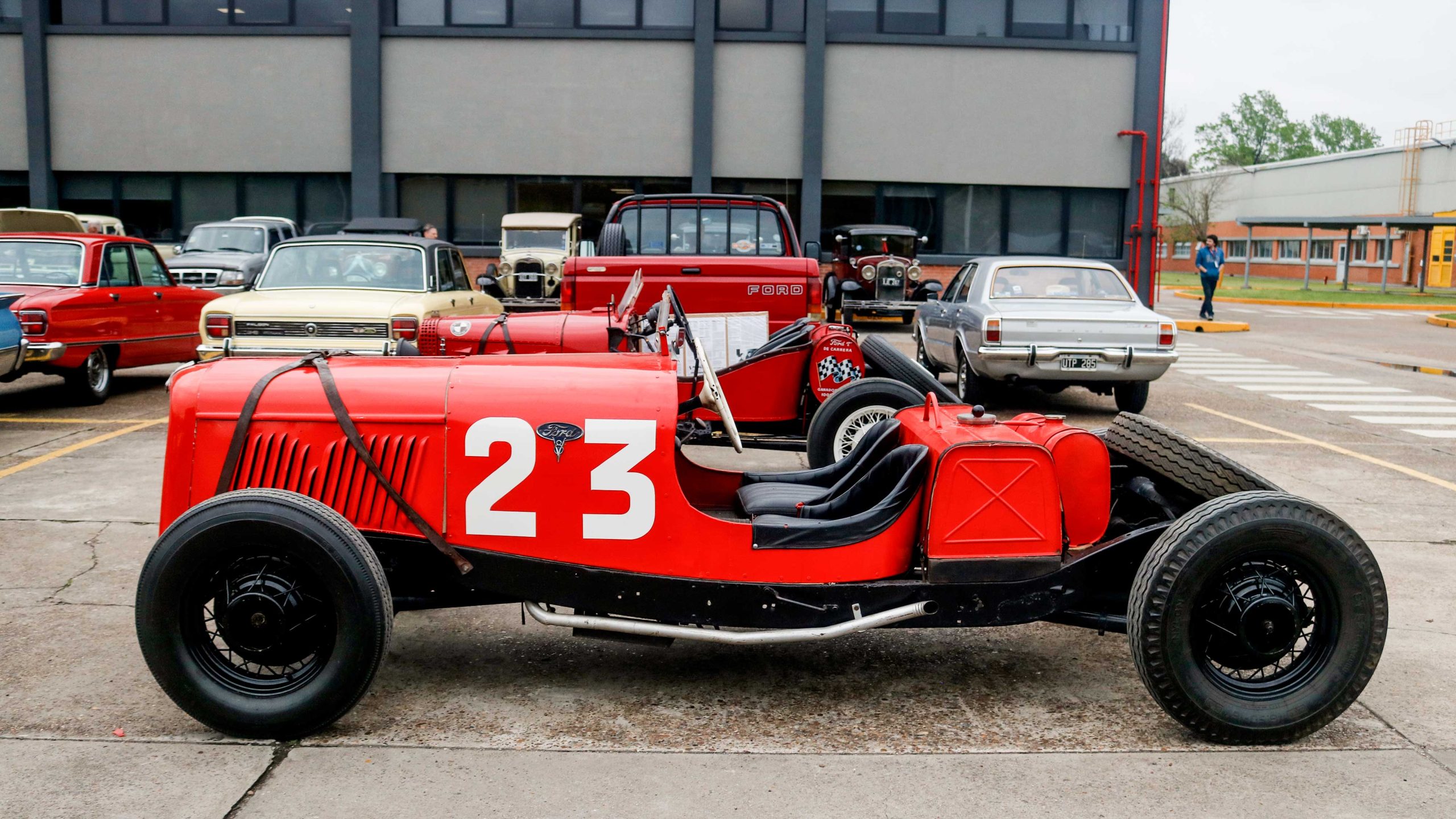 Ford V8 (1936)
