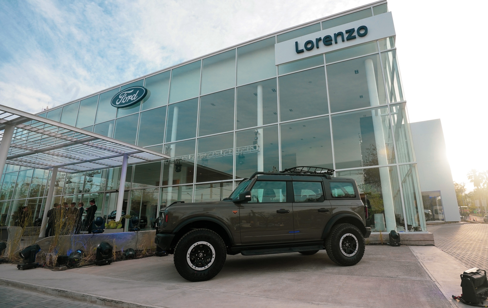 Apertura Ford Signature 2.0