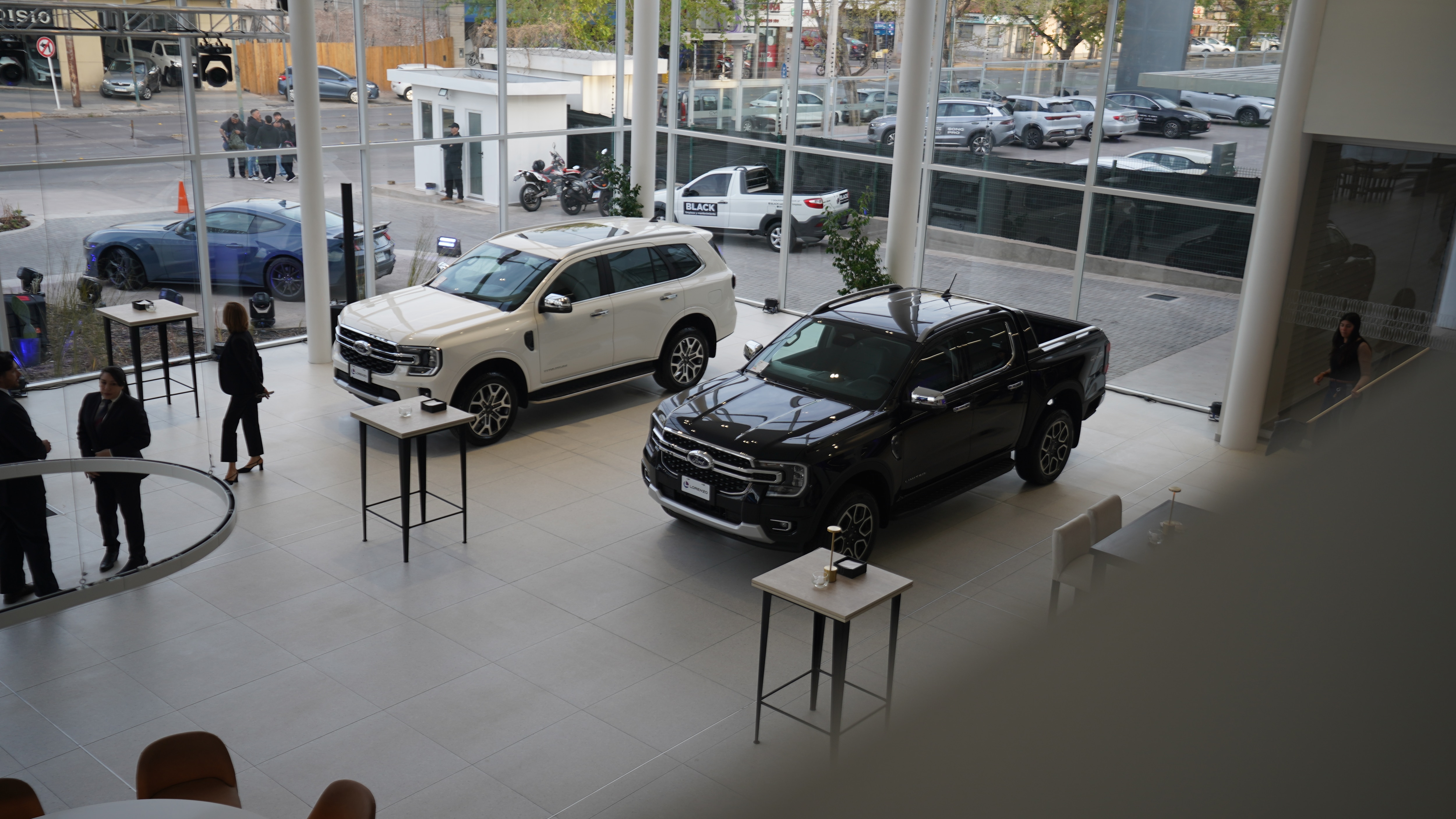 Apertura Ford Signature 2.0