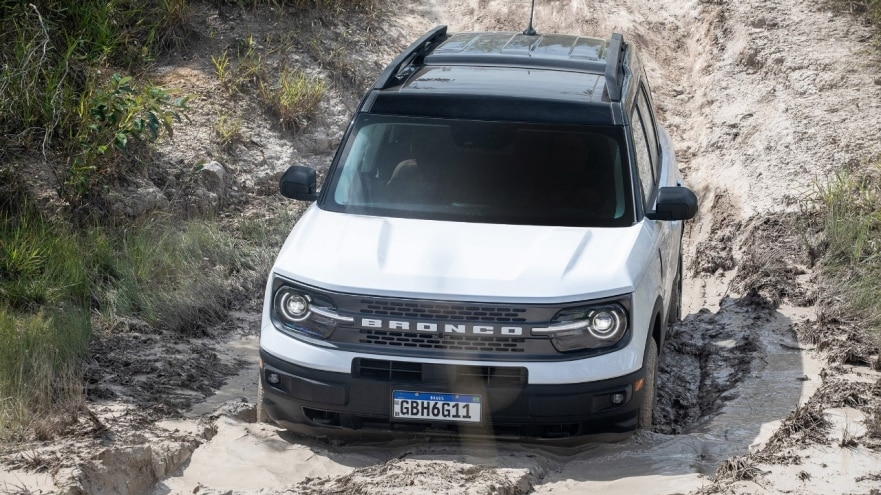 Conheça o piloto automático off-road, recurso exclusivo do Ford Bronco Sport nas trilhas