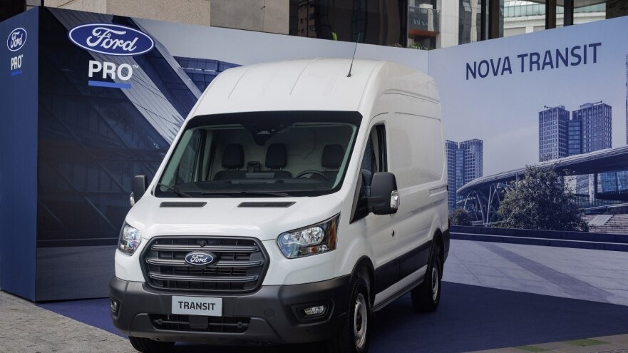 Capacidade de carga é destaque das novas versões da Ford Transit 2026