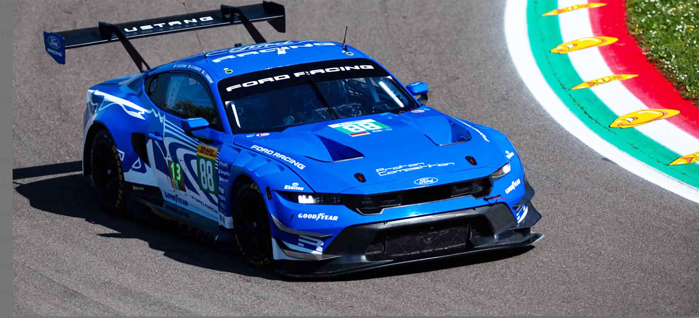 Ford Mustang GT3 durante corrida do campeonato da WEC
