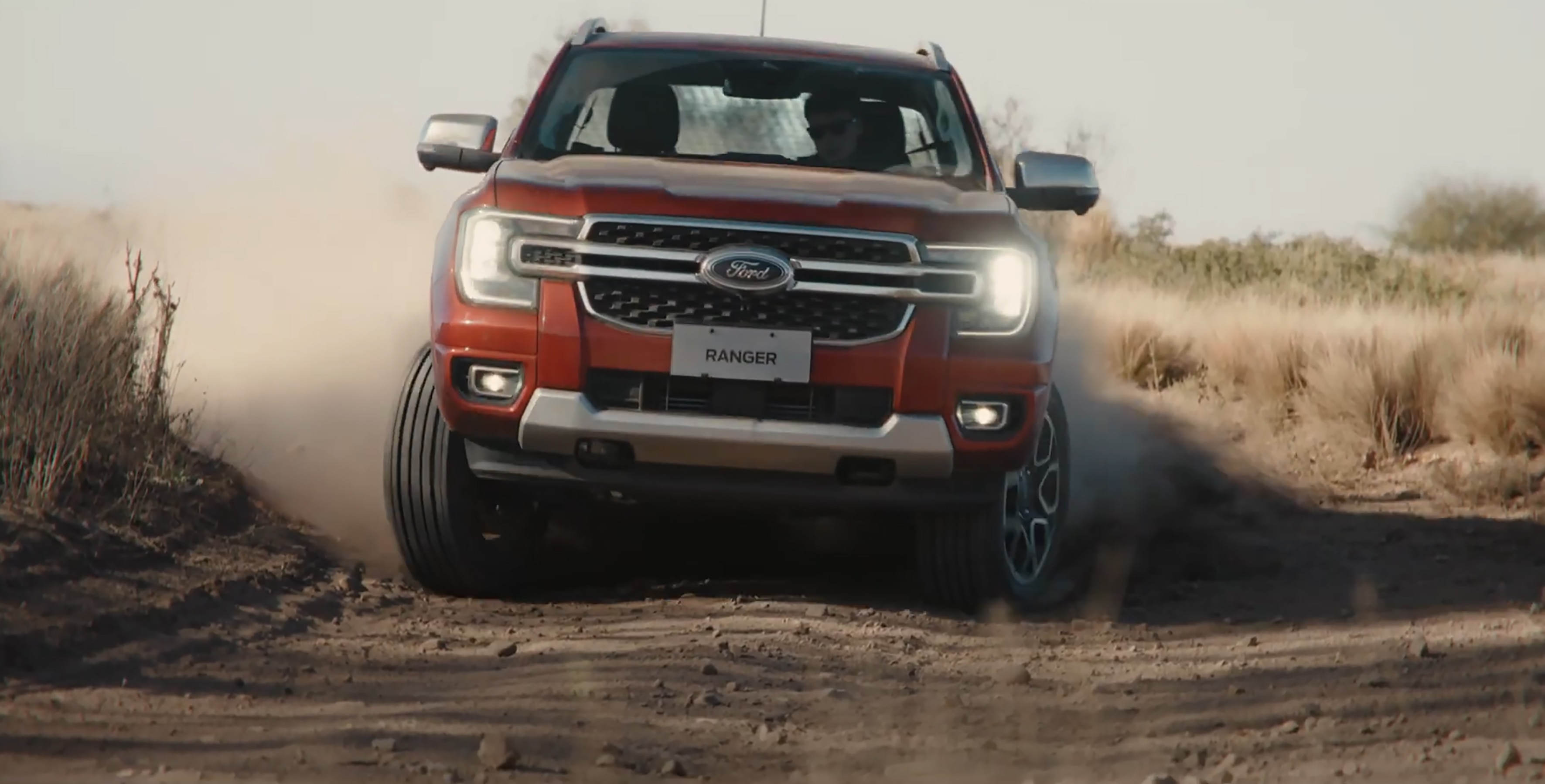 Ford Ranger Limited laranja
