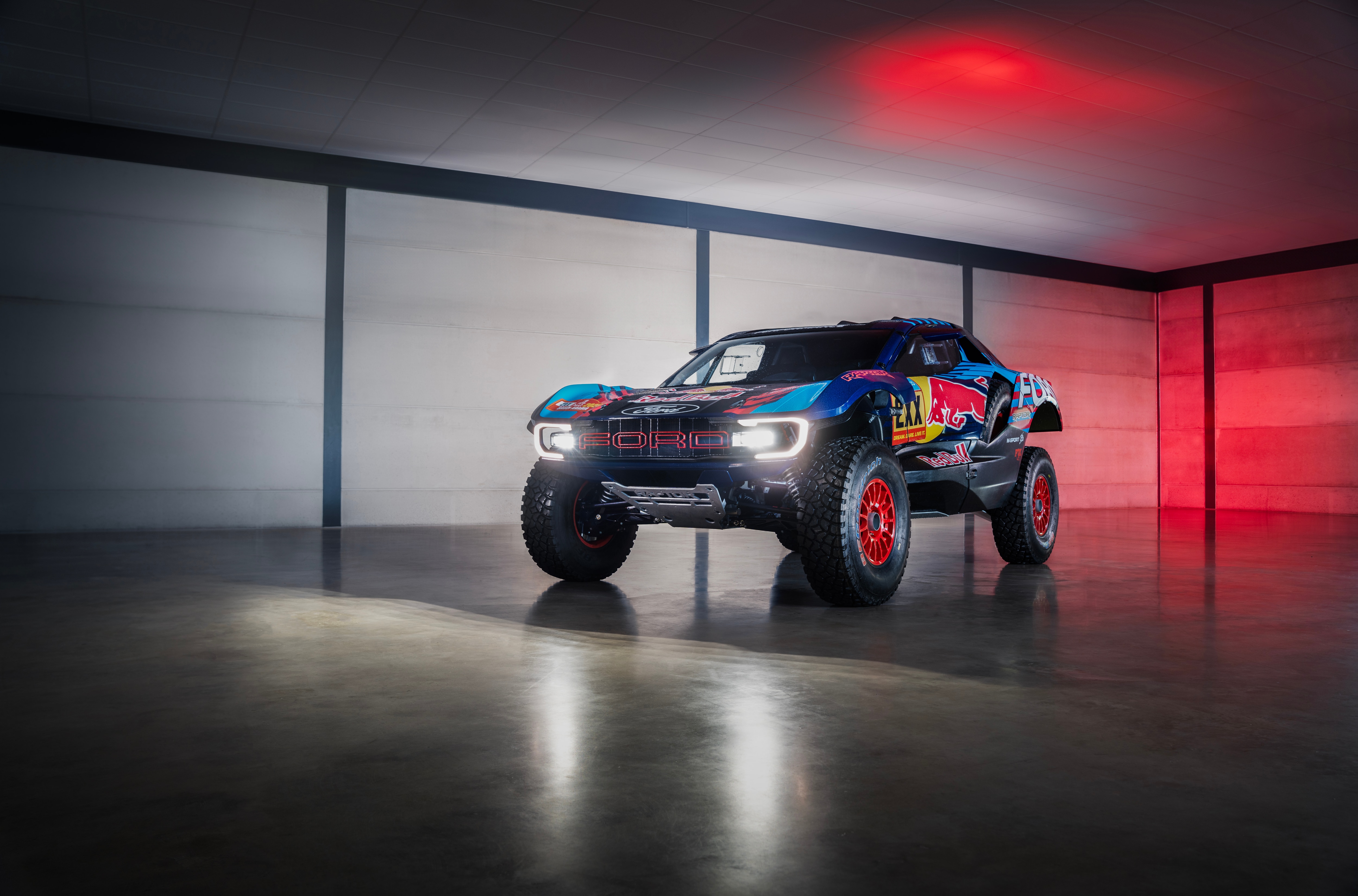 New truck is a collaboration between Ford Performance and M-Sport; Elite drivers Carlos Sainz Sr. and Nani Roma to pilot Raptor T1+ starting from August  LICENSE EXPIRES: in perpetuity - LICENSE BY: Nini Miko LICENSE SCOPE: A - Earned editorial, press releases, press kits. B - All non-broadcast digital and online media. REGION: GLOBAL. COPYRIGHT AND IMAGE RIGHTS: This content is solely for editorial use and for providing individual users with information. Any storage in databases, or any distribution to third parties within the scope of commercial use, or for commercial use is permitted with written consent from Ford of Europe only.