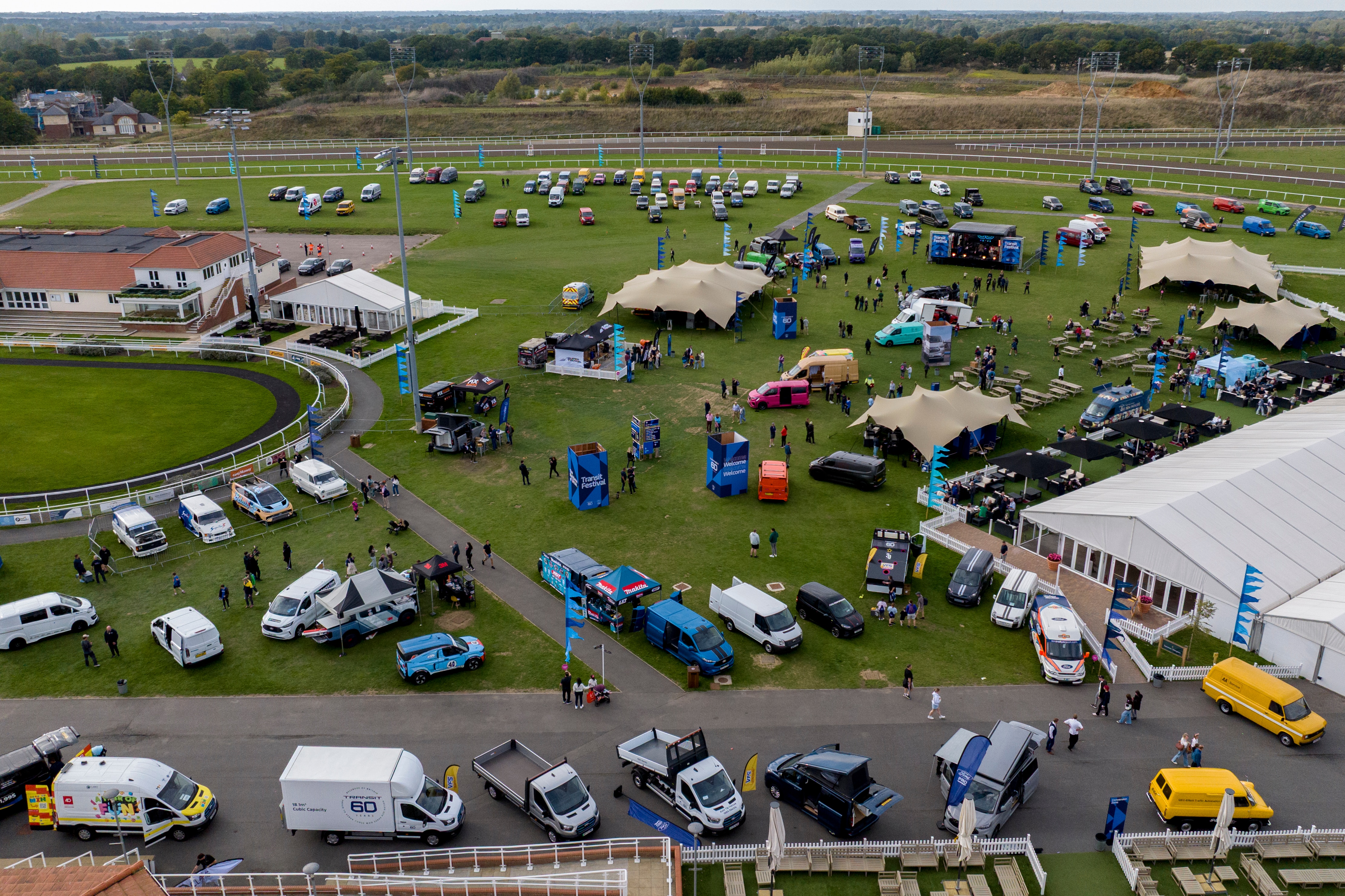 The vans and their fans took over Chelmsford City Racecourse for one memorable day. License valid for earned editorial, press releases, press kits. All non-broadcast digital and online media Region: Global. This content is solely for editorial use and for providing individual users with information. Any storage in databases, or any distribution to third parties within the scope of commercial use, or for commercial use is permitted with written consent from Ford in Europe GmbH only.