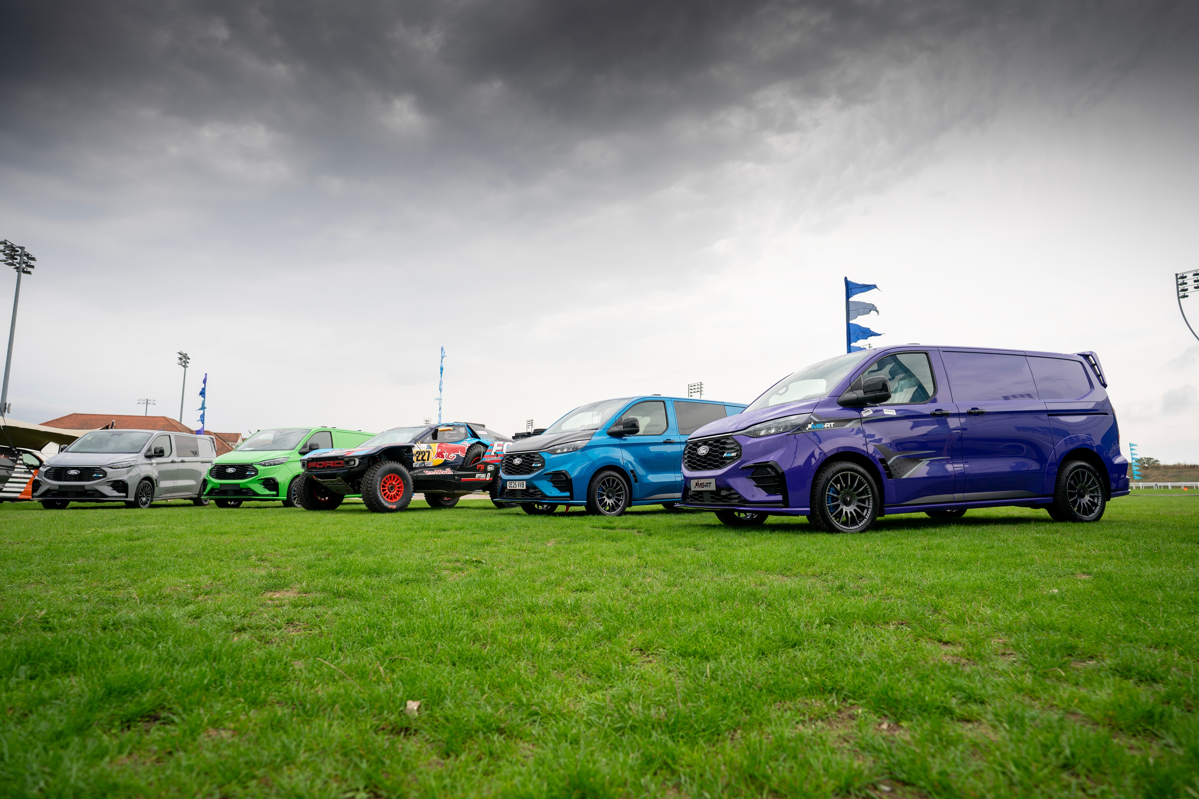 The Ford Raptor T1+ Takes Centre Stage. License valid for earned editorial, press releases, press kits. All non-broadcast digital and online media Region: Global. This content is solely for editorial use and for providing individual users with information. Any storage in databases, or any distribution to third parties within the scope of commercial use, or for commercial use is permitted with written consent from Ford in Europe GmbH only.