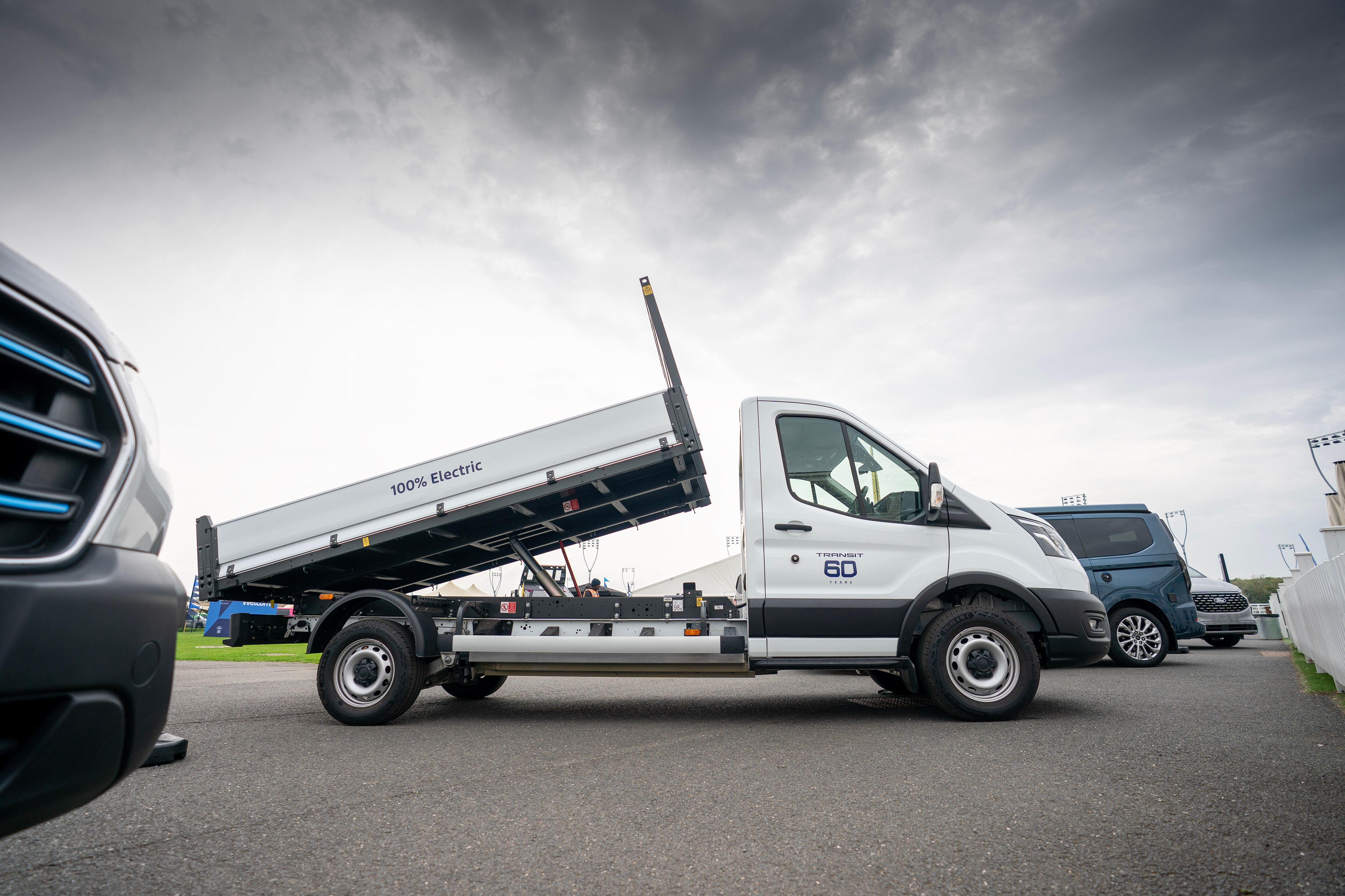 License valid for earned editorial, press releases, press kits. All non-broadcast digital and online media Region: Global. This content is solely for editorial use and for providing individual users with information. Any storage in databases, or any distribution to third parties within the scope of commercial use, or for commercial use is permitted with written consent from Ford in Europe GmbH only.