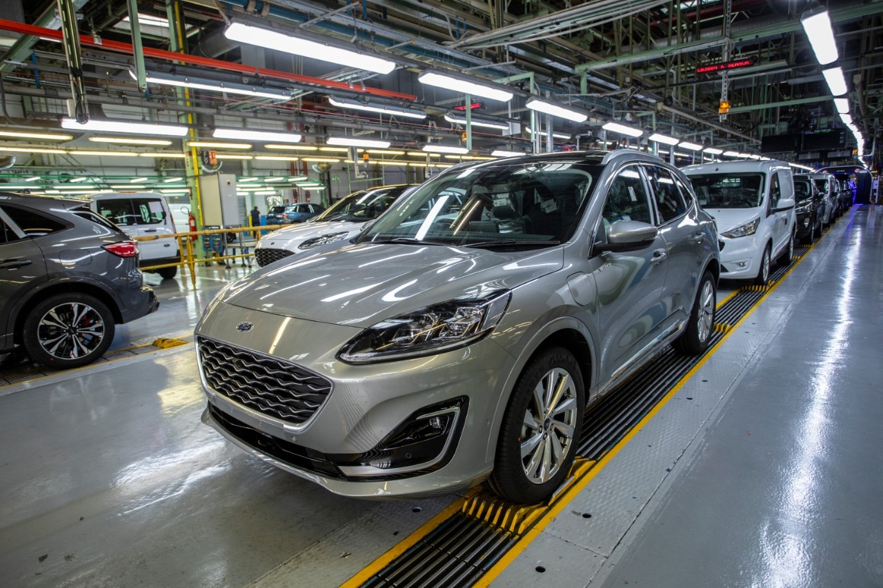 ford and geely auto join forces in europe 17