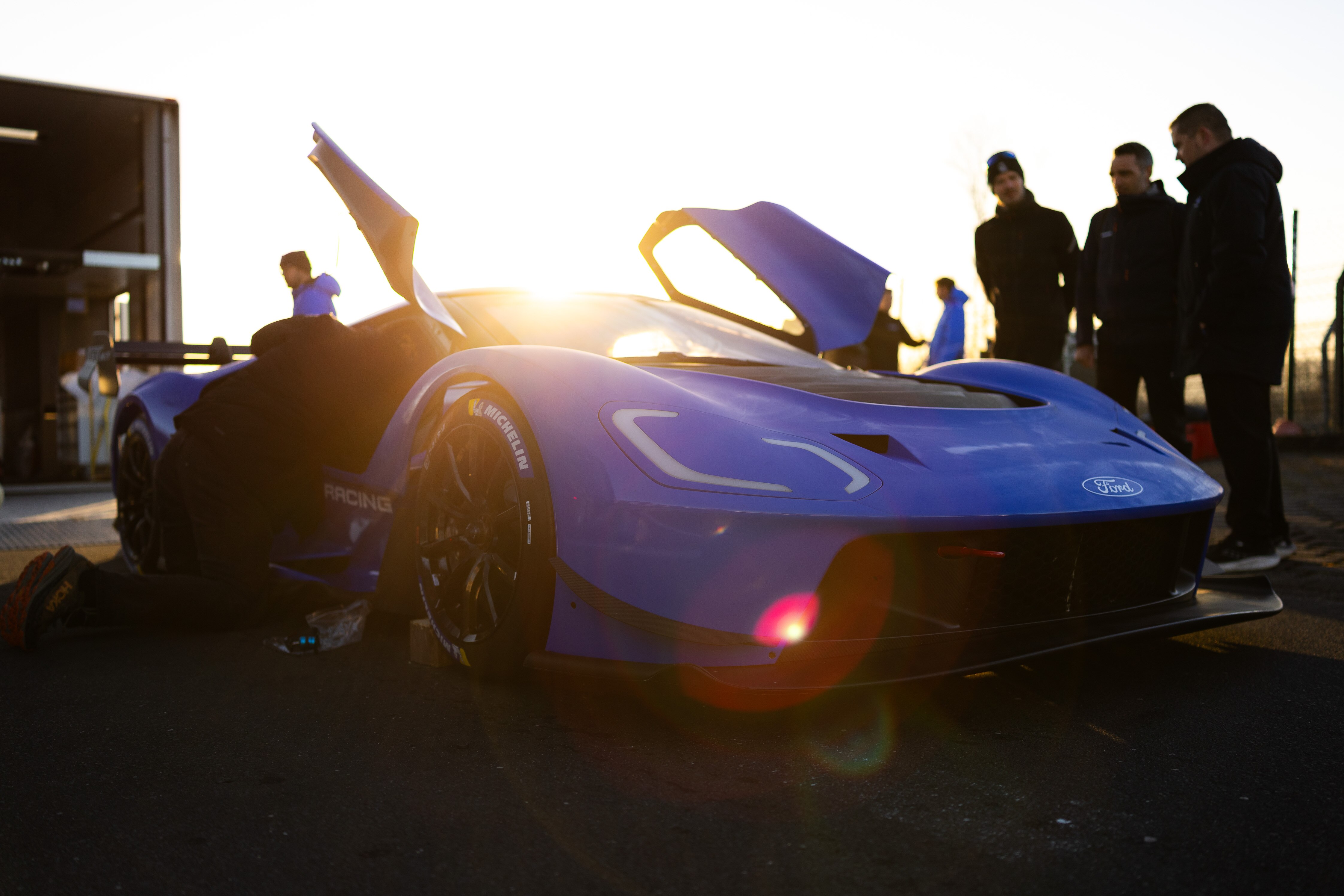 The Ford GT Mk IV driven by Frédéric Vervisch lapped the Nürburgring Nordschleife in 6:15.977 — setting a new record as the fastest American OEM. License valid for earned editorial, press releases, press kits. All non-broadcast digital and online media Region: Global. This content is solely for editorial use and for providing individual users with information. Any storage in databases, or any distribution to third parties within the scope of commercial use, or for commercial use is permitted with written consent from Ford in Europe GmbH only.