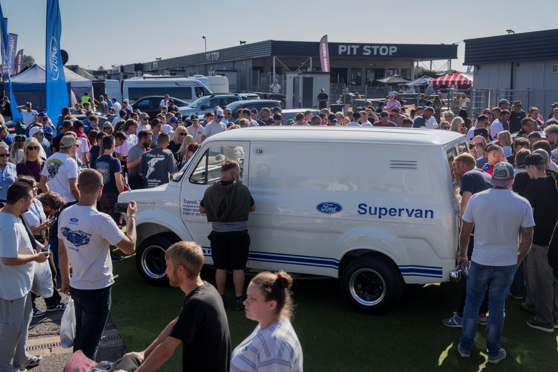 SuperVan 1 was among the Ford legends drawing crowds.