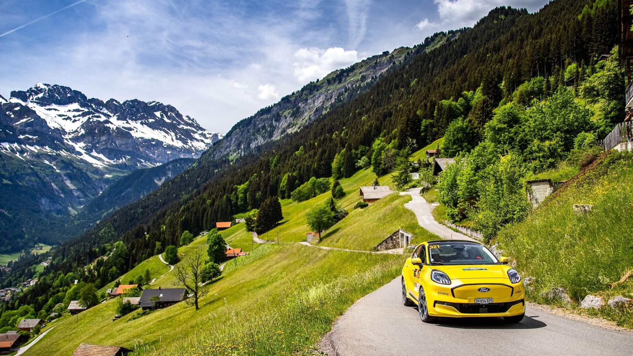 The Ford Puma Gen-E takes on the difficult Swiss roads.