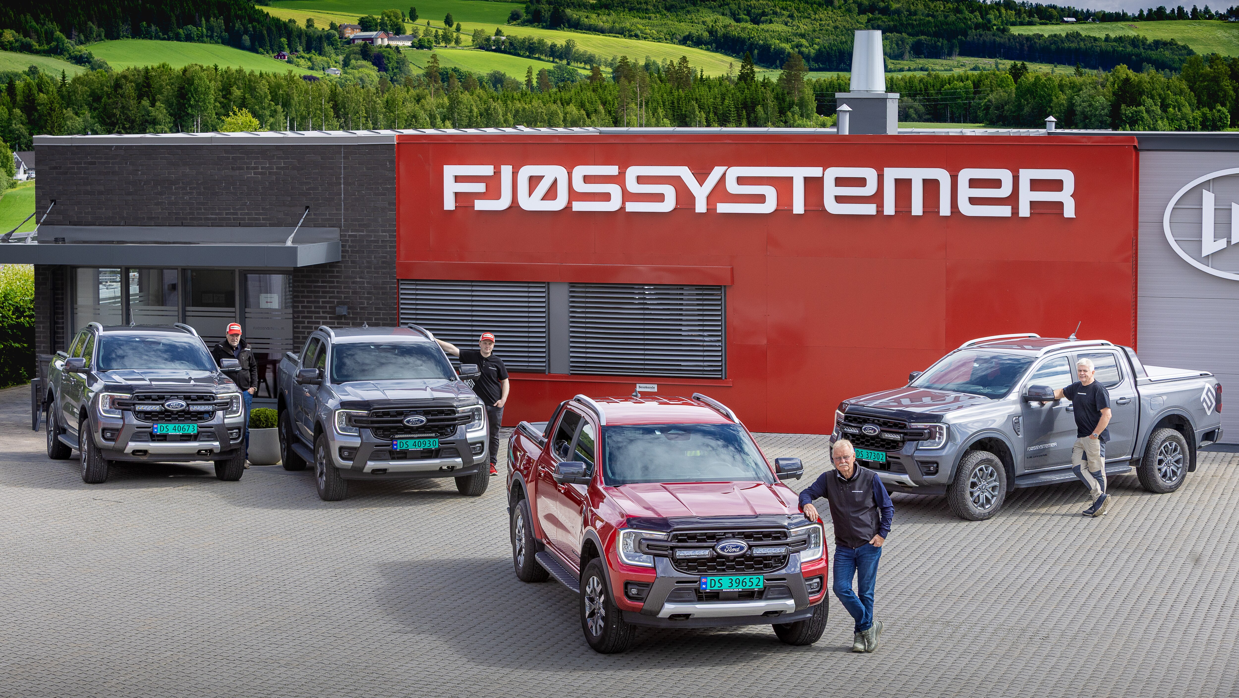 Fjøssystemer AS' fleet of brand new Ford Ranger PHEVs helps power their business.