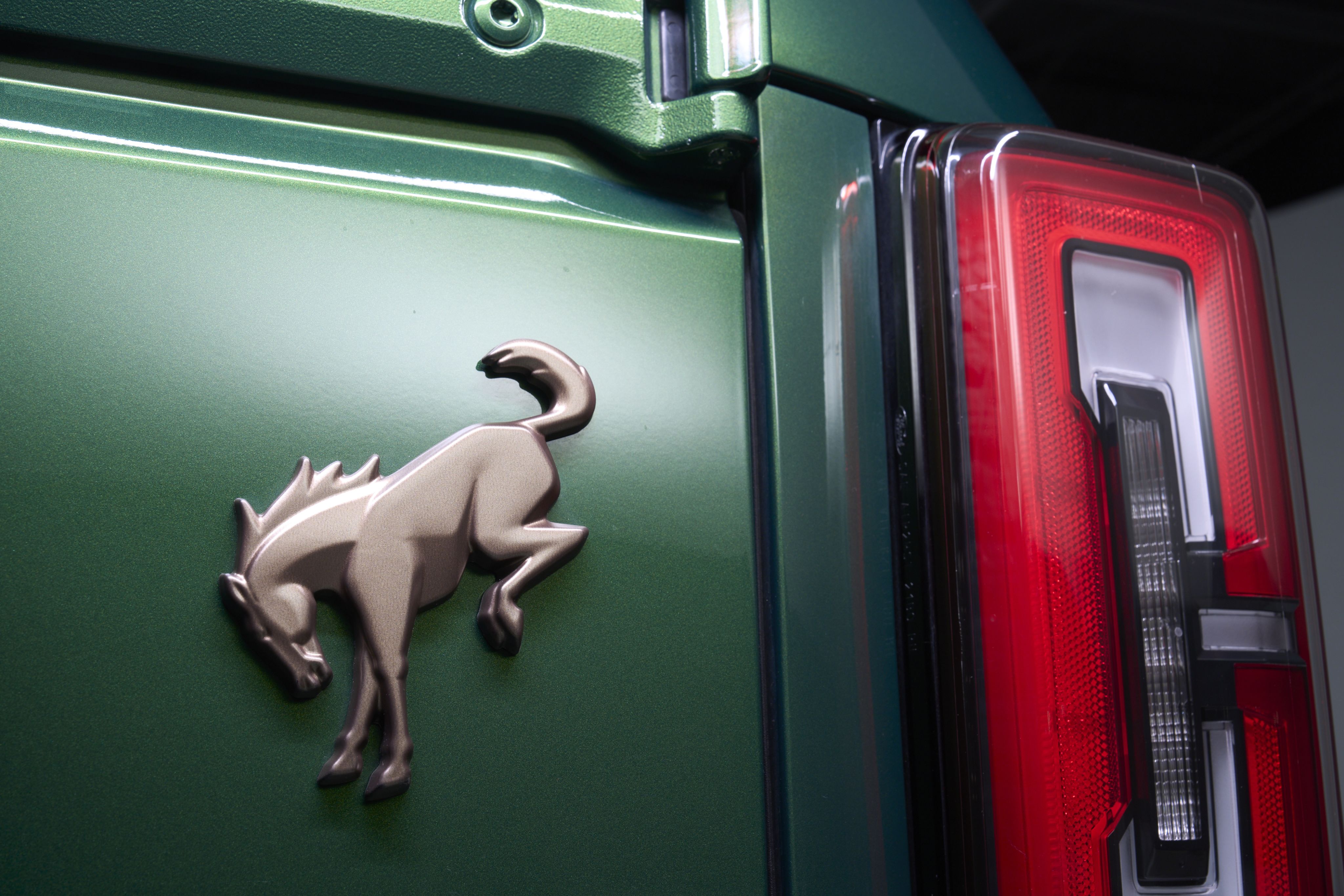Ford Custom Garage Packages Are Easy New Way to Customize Vehicles