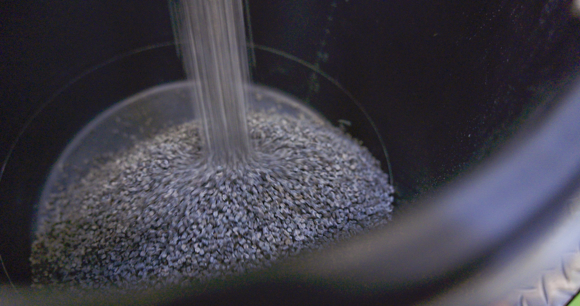 LICENSE EXPIRES: in Perpetuity - LICENSE BY: Ford LICENSE SCOPE: A - Earned editorial, press releases, press kits. C - All non-broadcast digital and online media, plus Retail and POS (showrooms, events etc). REGION: GLOBAL. COPYRIGHT AND IMAGE RIGHTS: This content is solely for editorial use and for providing individual users with information. Any storage in databases, or any distribution to third parties within the scope of commercial use, or for commercial use is permitted with written consent from Ford of Europe only.