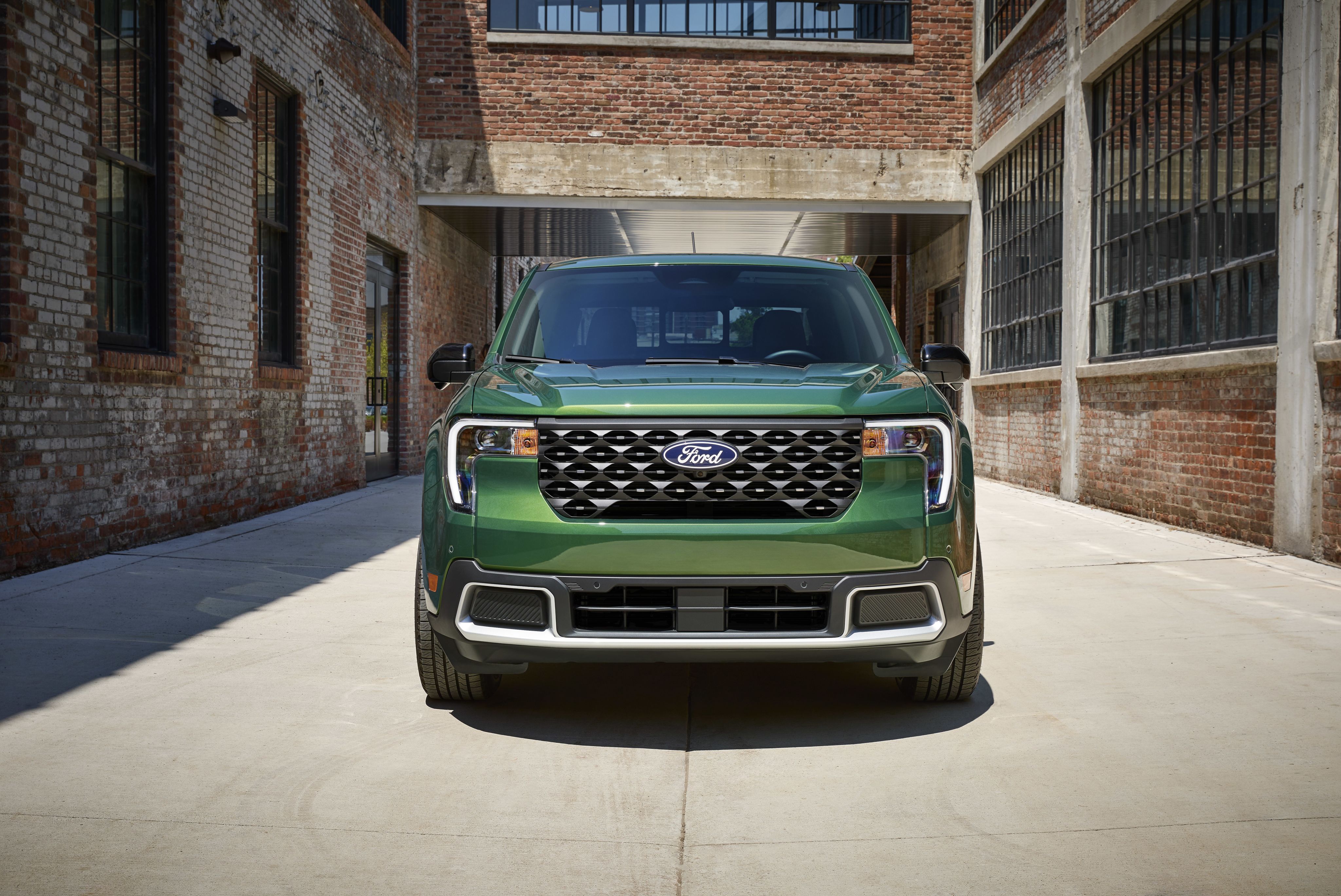 The front grille of a 2025 Ford Maverick Lariat.