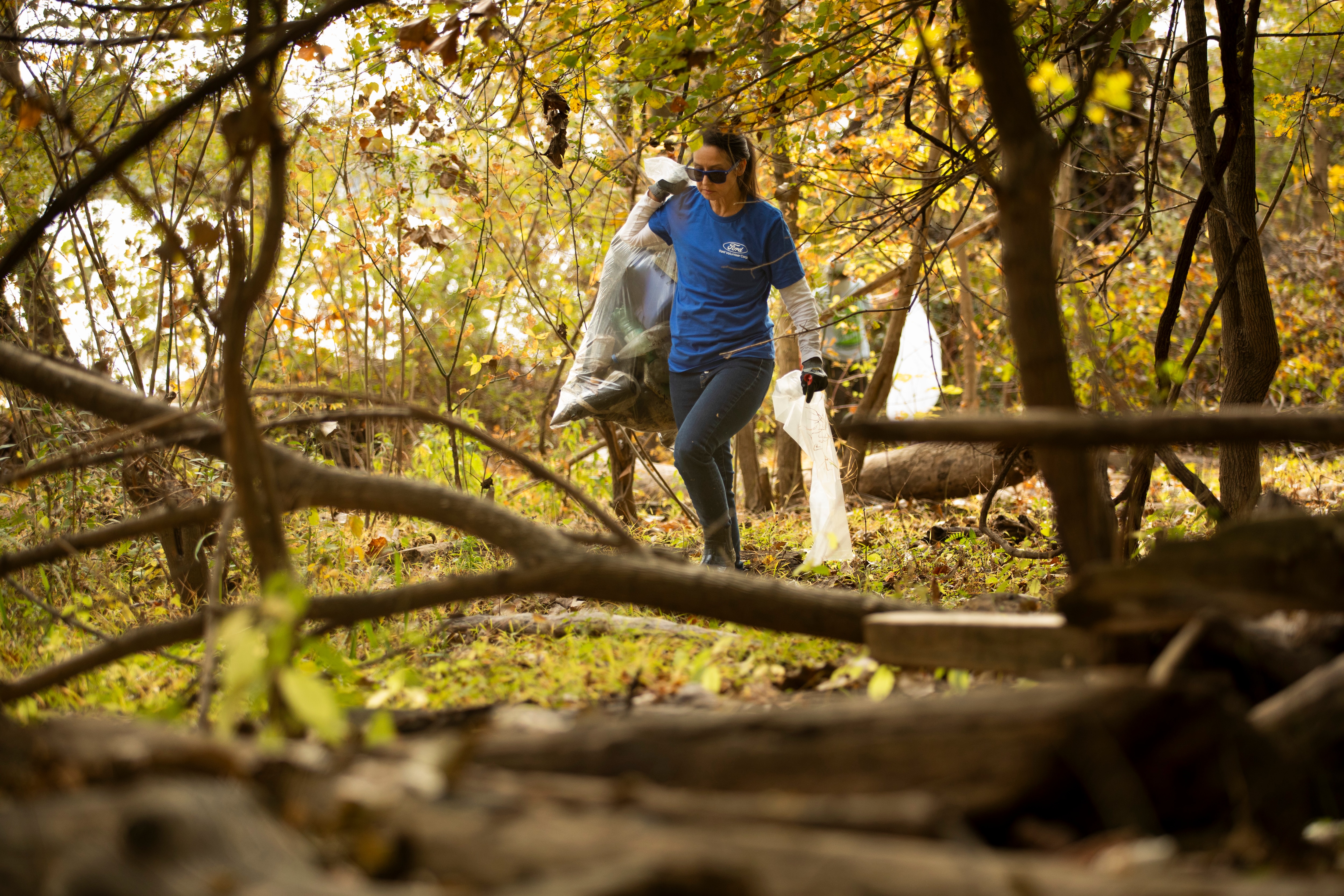 A team of volunteers from Ford and other local organizations partnered with Living Lands and Waters to help with a cleanup of the Ohio River in Louisville, Kentucky, in October 2024.
