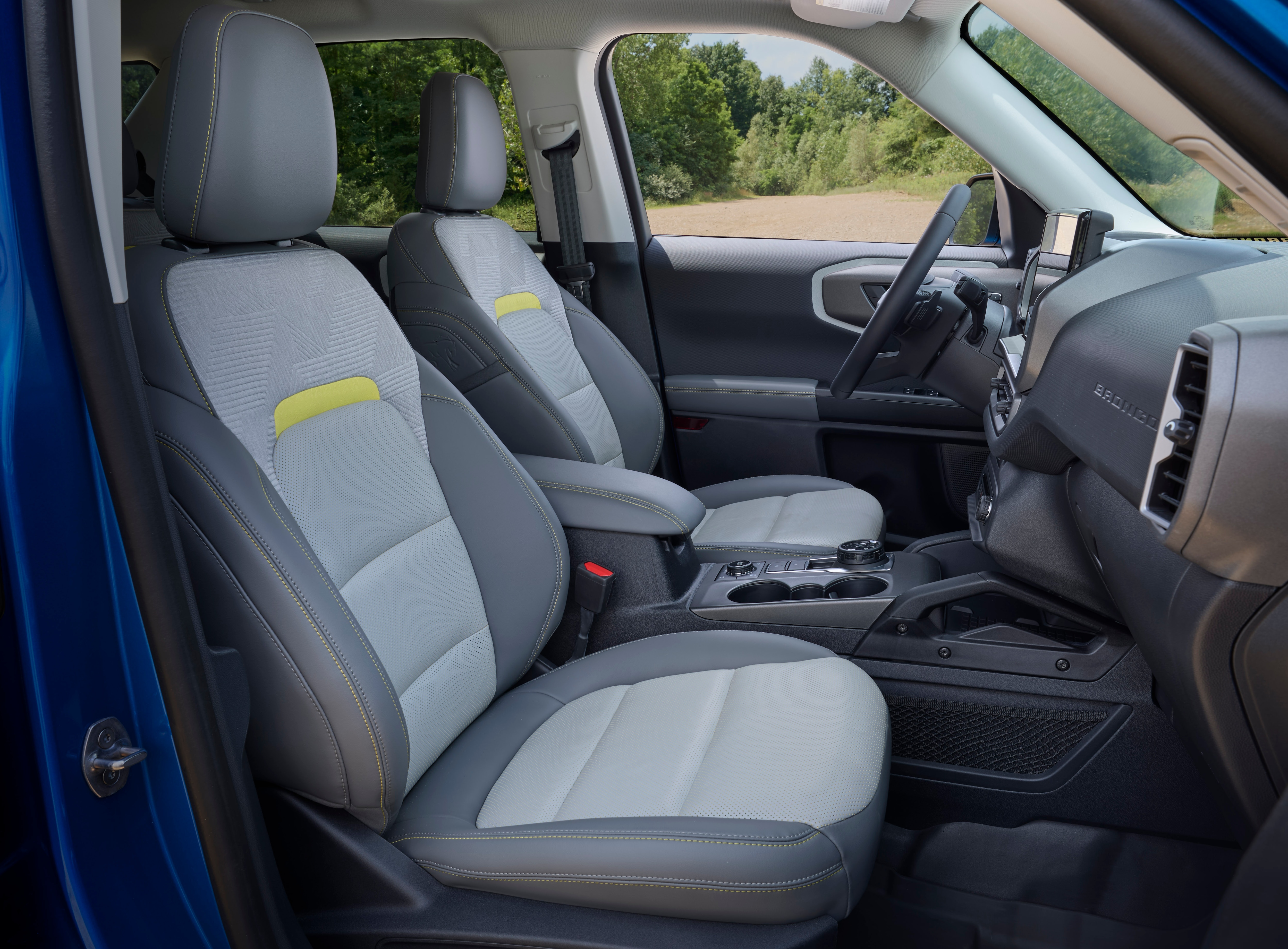 Preproduction model shown. Available early 2025.