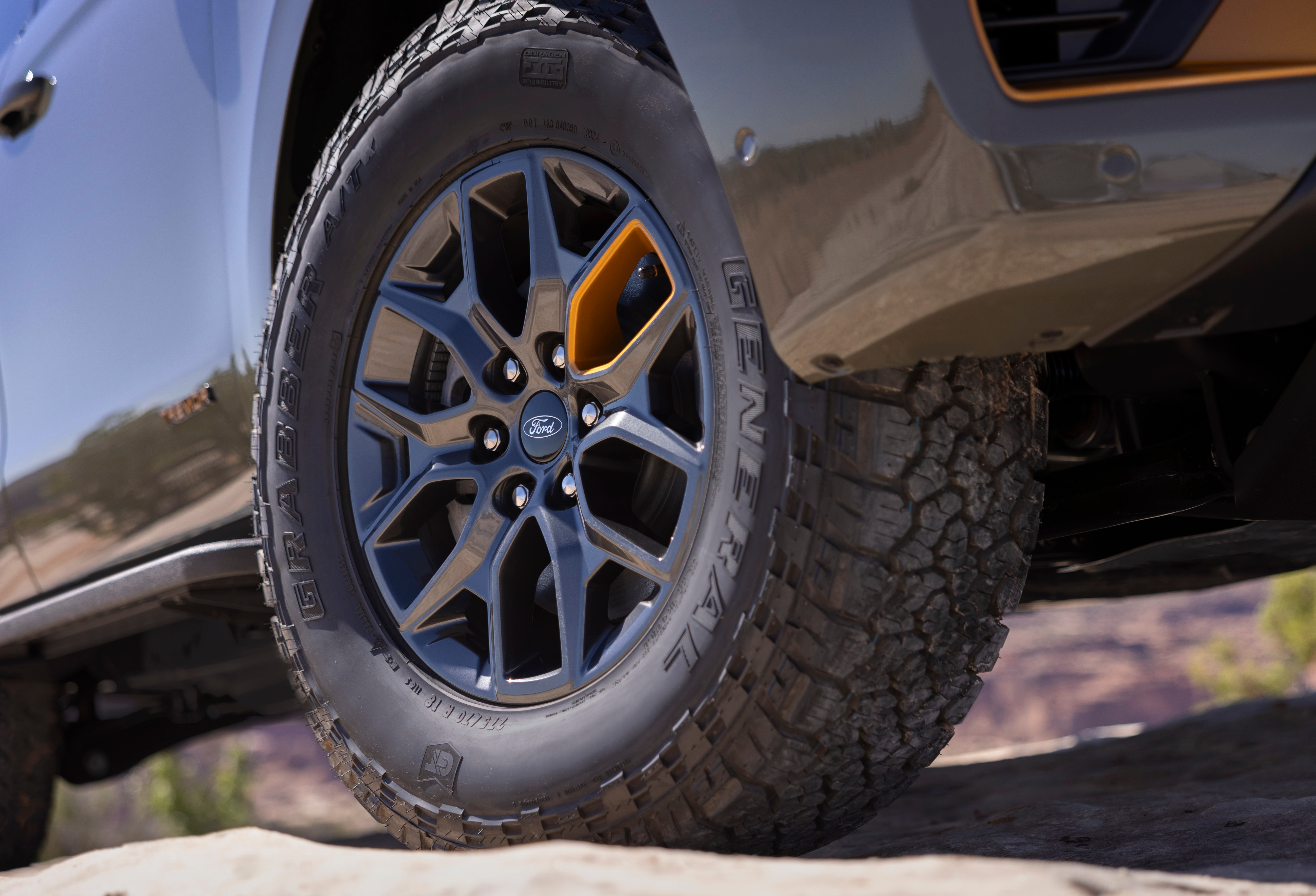 2025 Ford Expedition Tremor tires