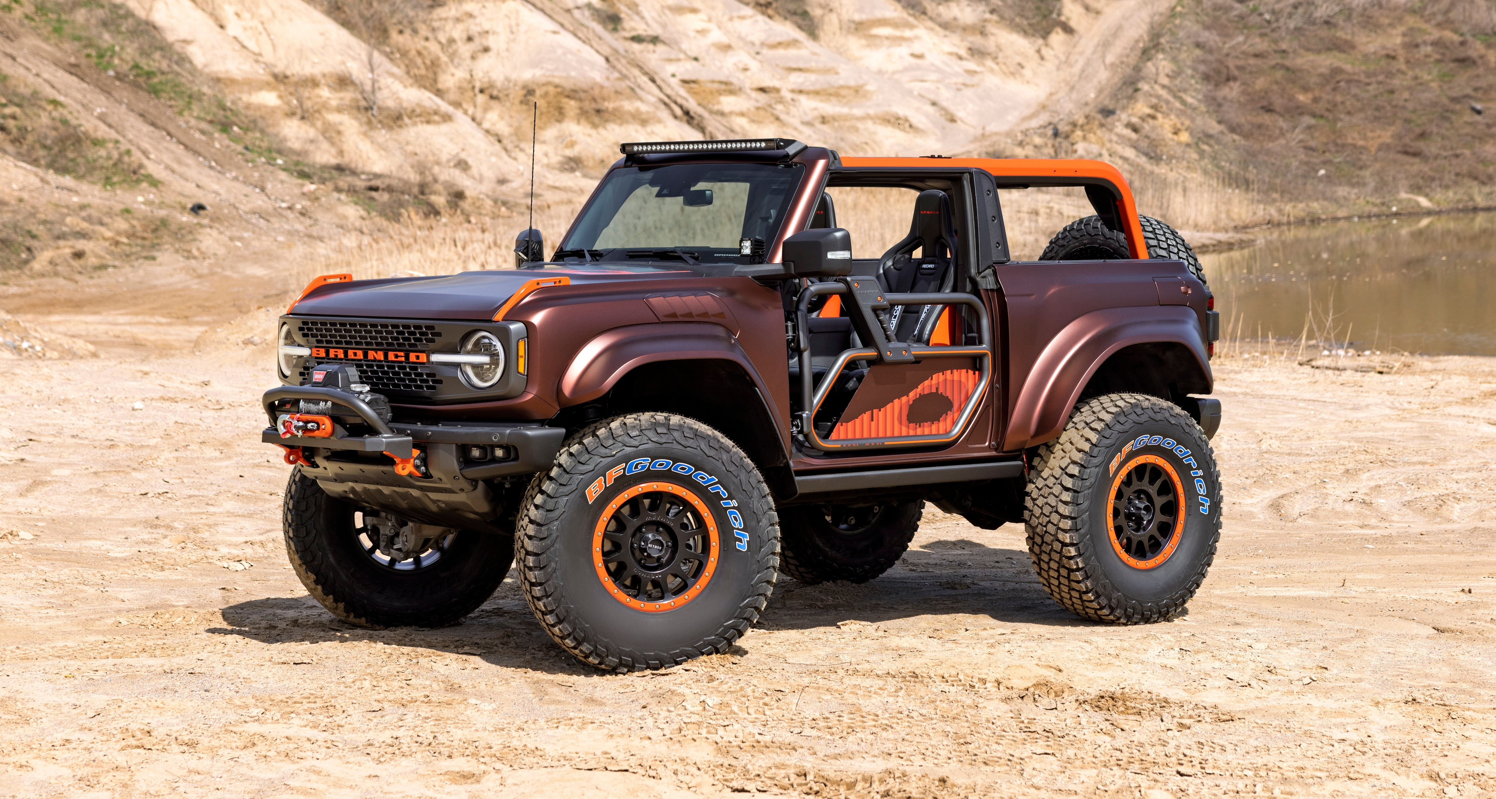 The Bronco Off-Roadeo: Cliffhanger Project Vehicle is what happens when the team sets out to level up a two-door Bronco for low, slow, technical off-road obstacles. 