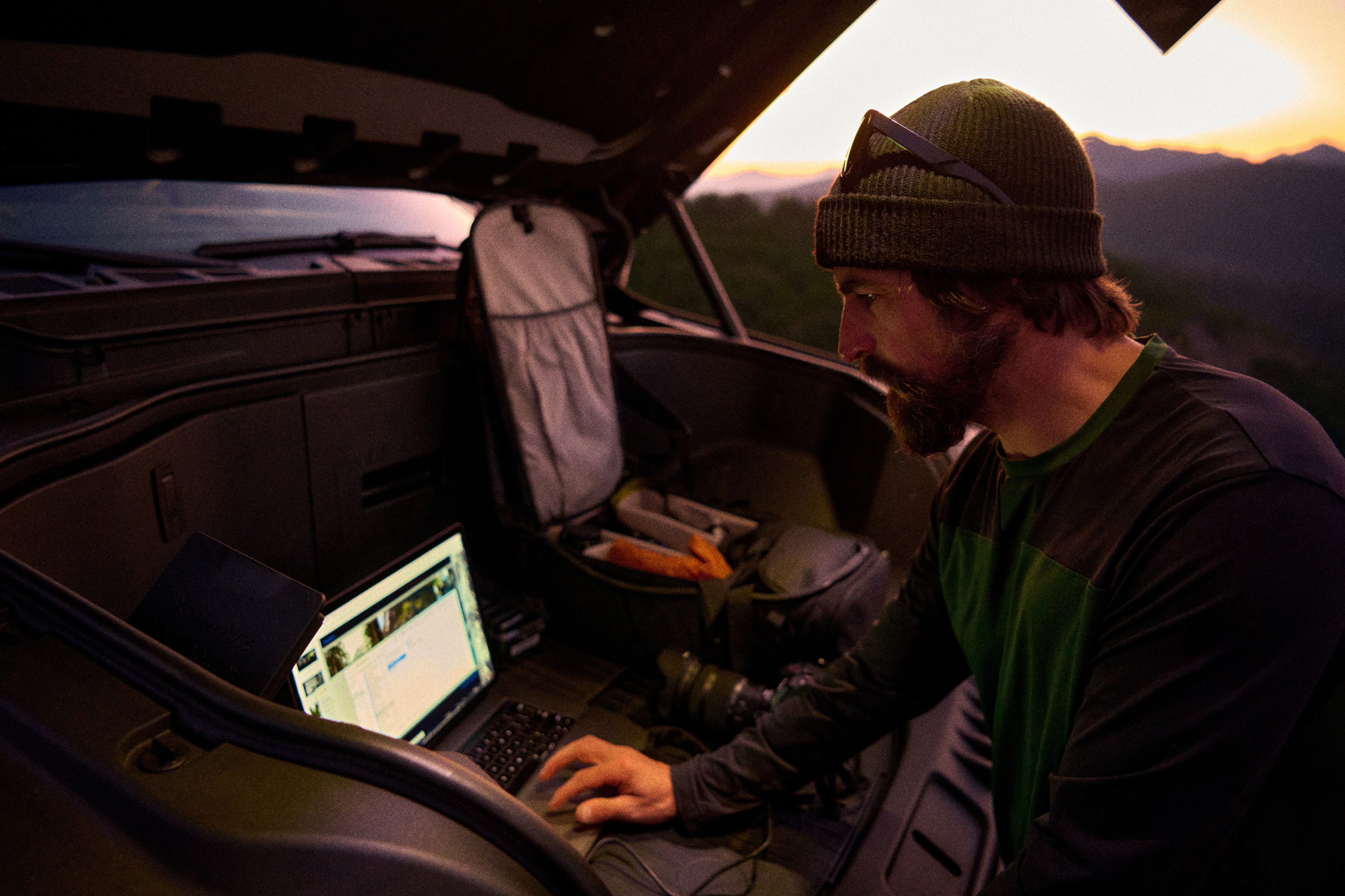 When a falling tree totaled his beloved gas-powered Ford F-150, outdoor photographer Scott Rinckenberger saw it as the perfect opportunity to embrace new technology. He chose a 2024 F-150 Lightning®, an electric truck that he says was "love at first drive."