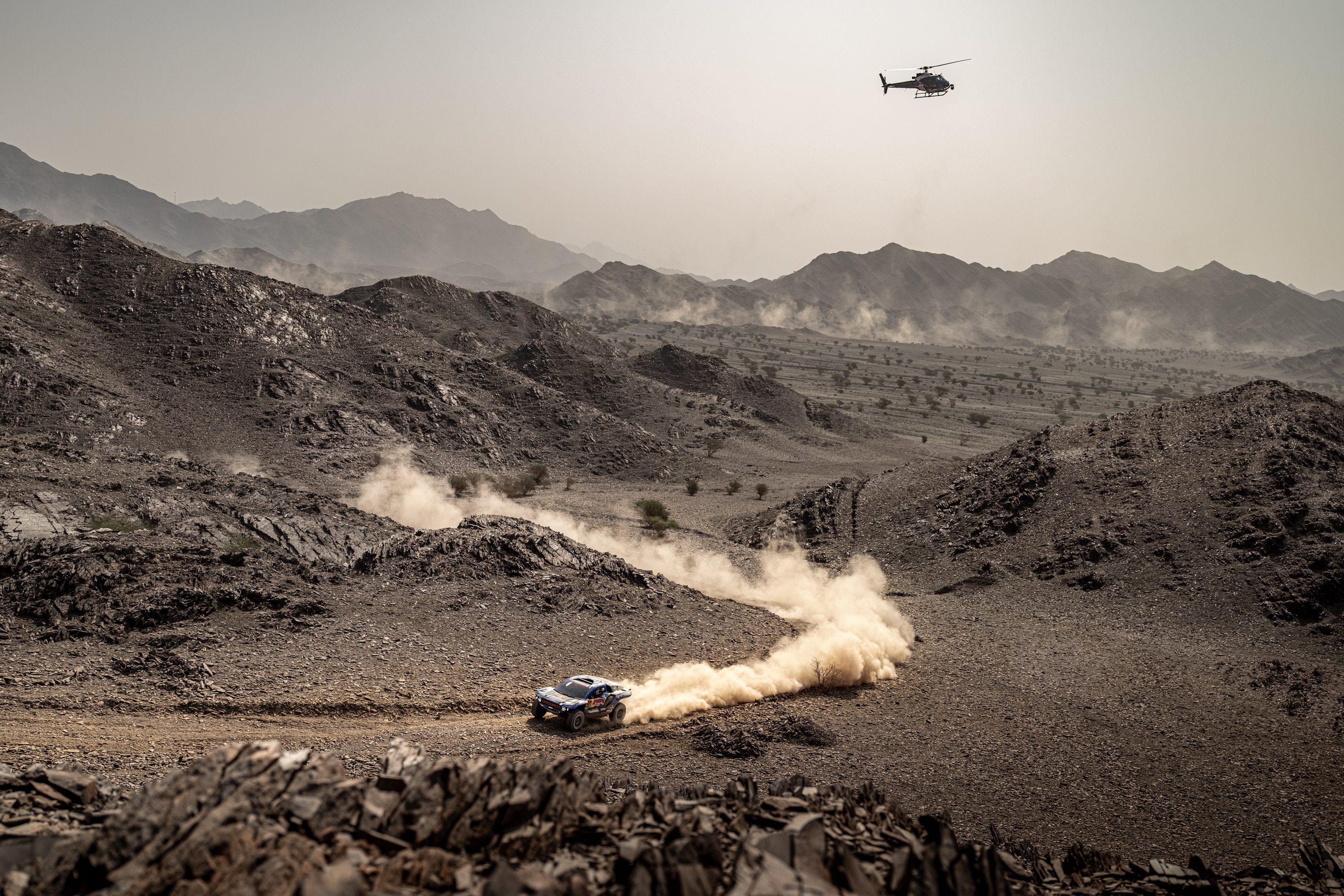 A Raptor T1+ barrels through the desert during Stage 2 of the 2026 Dakar Rally.