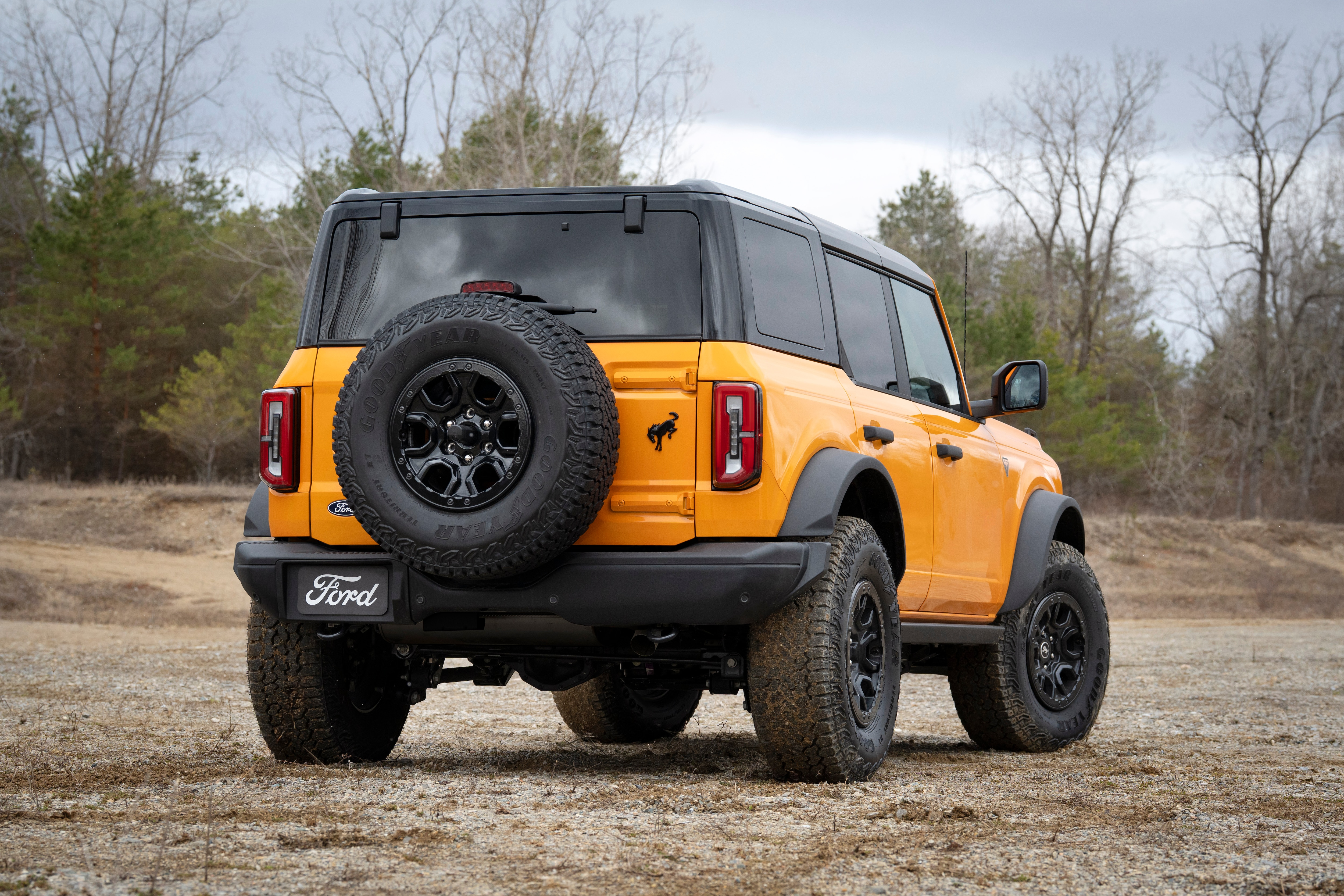 Ford is upping the ante for off-road enthusiasts with mid-year updates to the 2026 Bronco lineup.