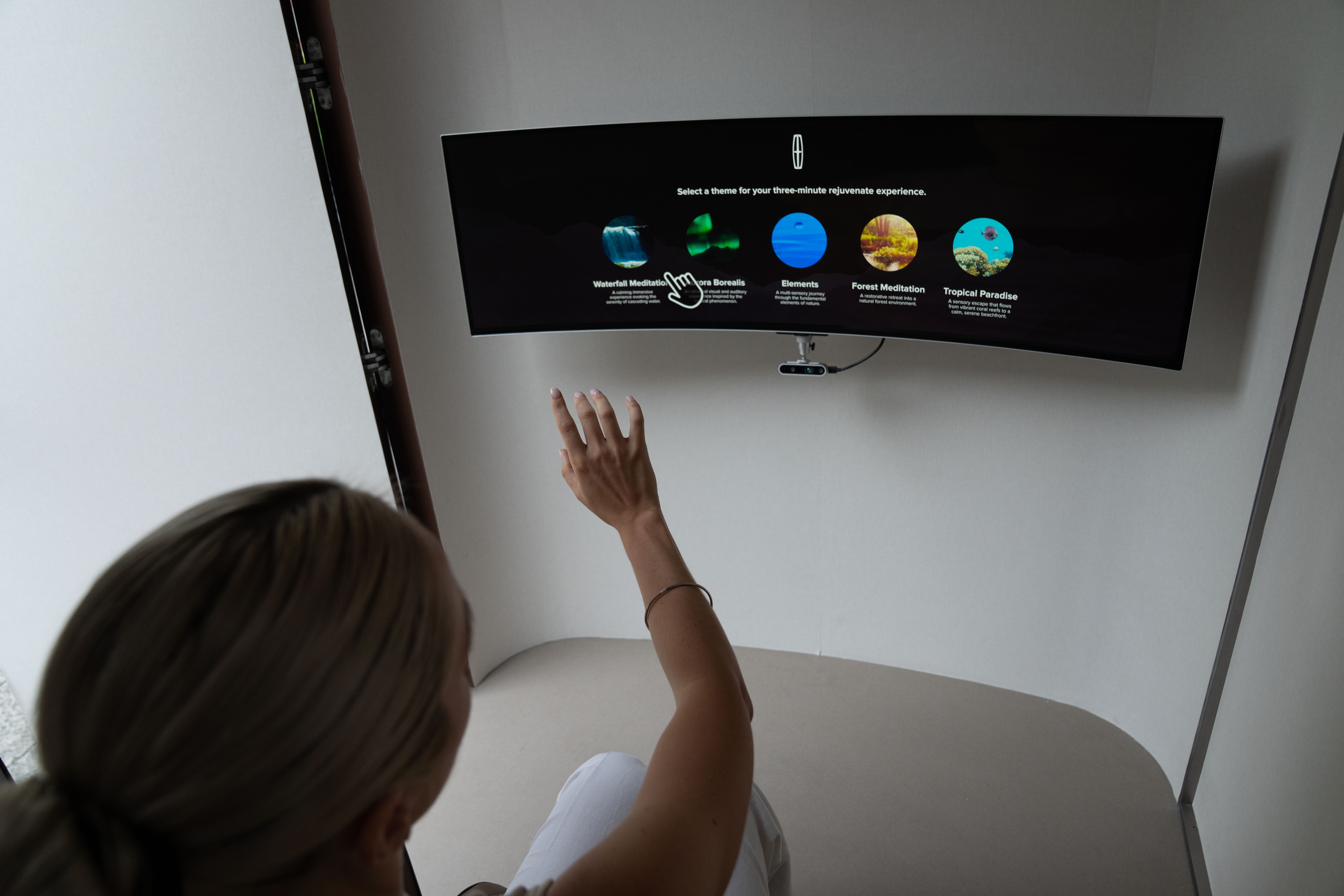The Sanctuary: By Lincoln Rejuvenate is an immersive, multi-sensory installation designed to bring the feeling of calm, comfort, and restoration to life in a completely new way.