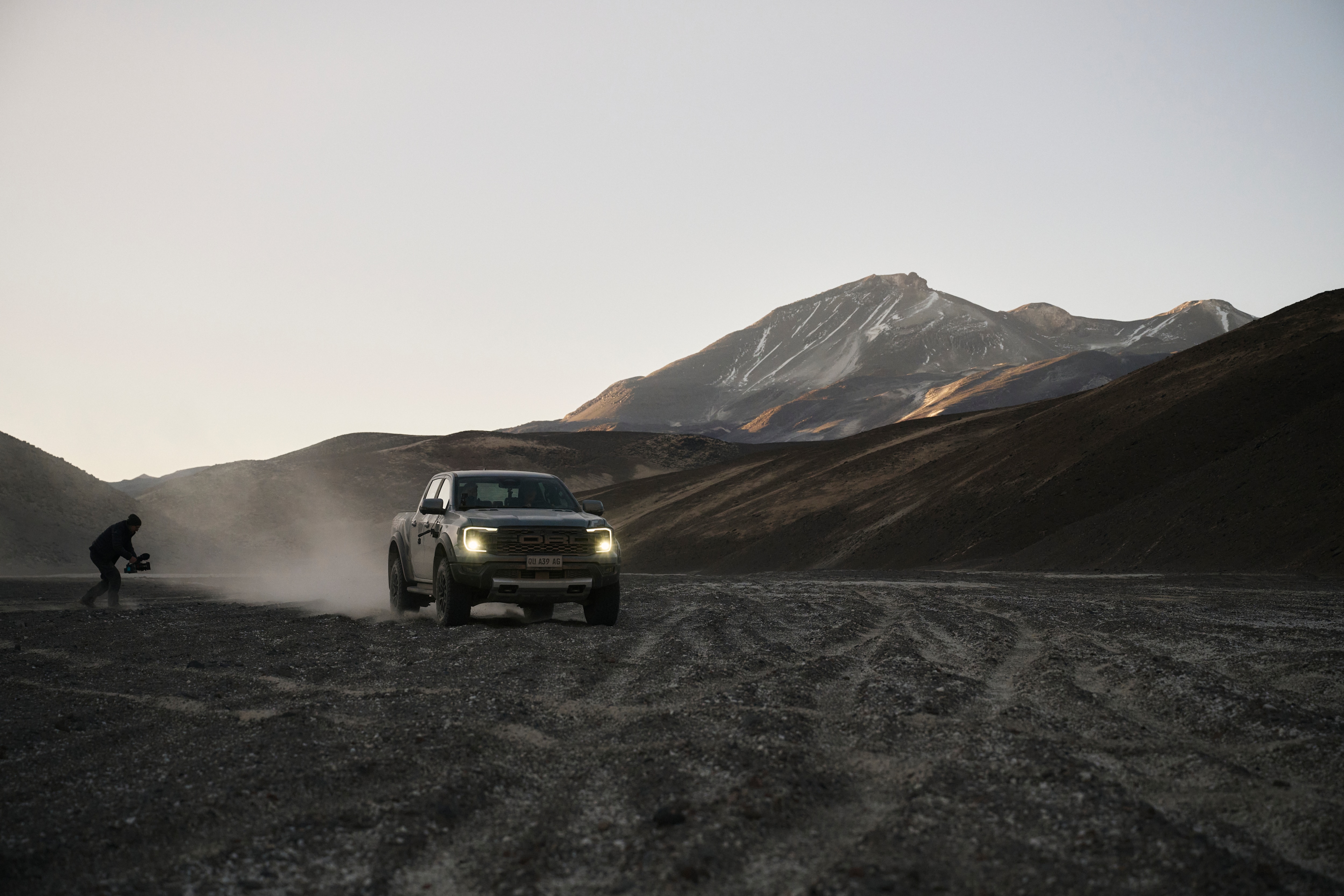 See how filmmakers documented 16 athletes’ brutal, high-altitude marathon run on the world’s highest volcano — and the vehicles they relied on as mobile basecamp.