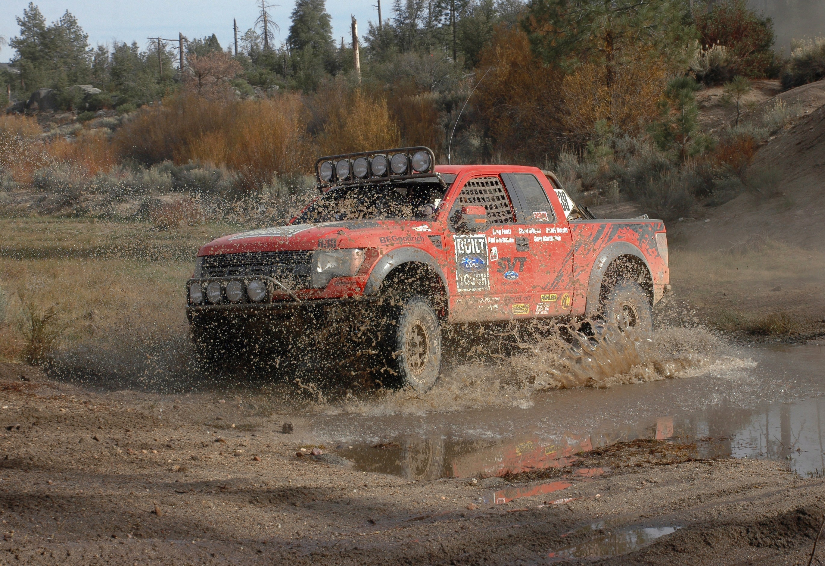 ENSENADA, MEXICO, Nov. 25, 2008 - The Ford F-150 SVT Raptor R race truck, based on the production version of the upcoming 2010 F-150 SVT Raptor, survived the grueling 41st Tecate SCORE Baja 1000, finishing the 631 mile race in 25:28:10. (12/03/2008)