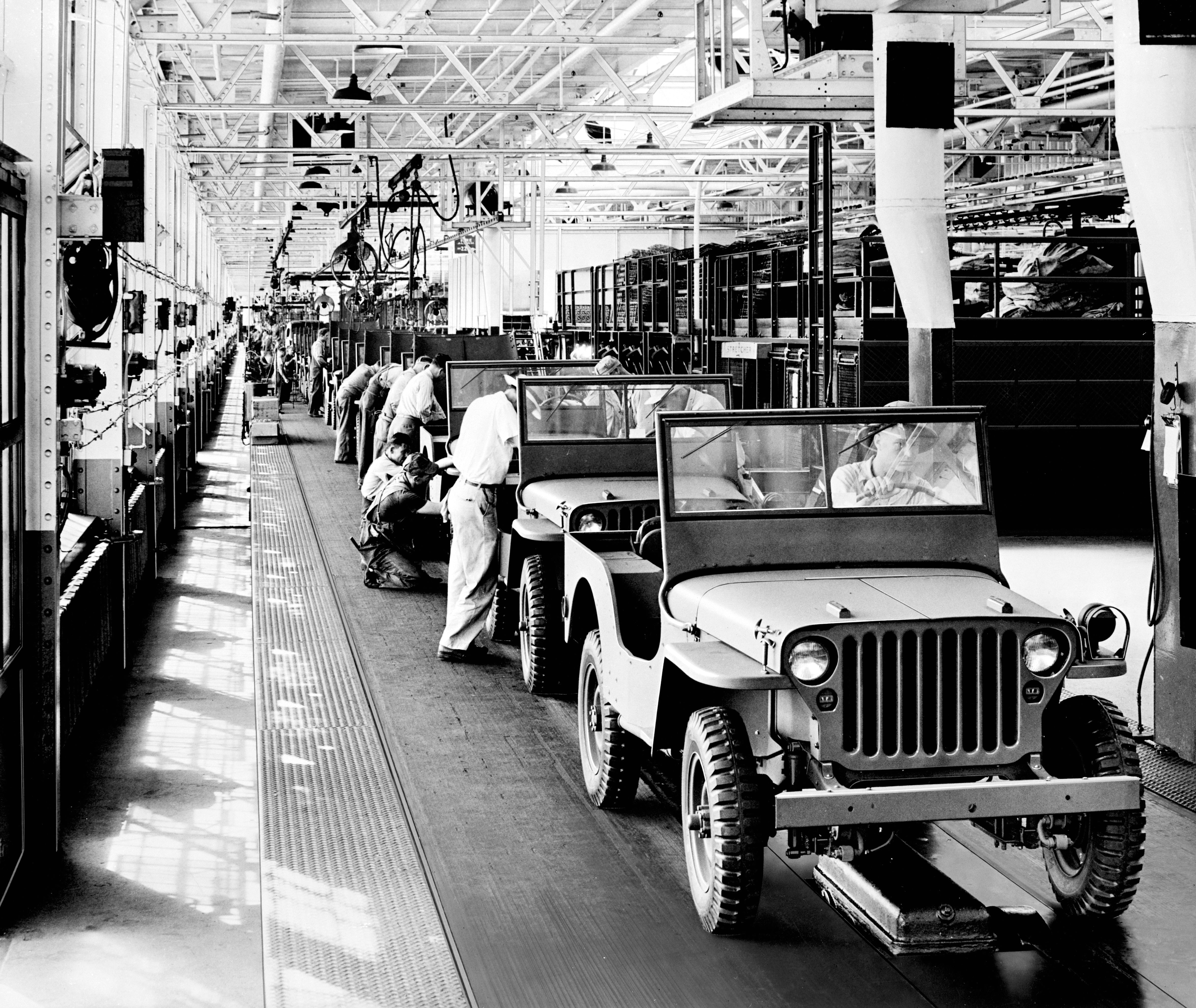 Assembly line on 14 August 1945.