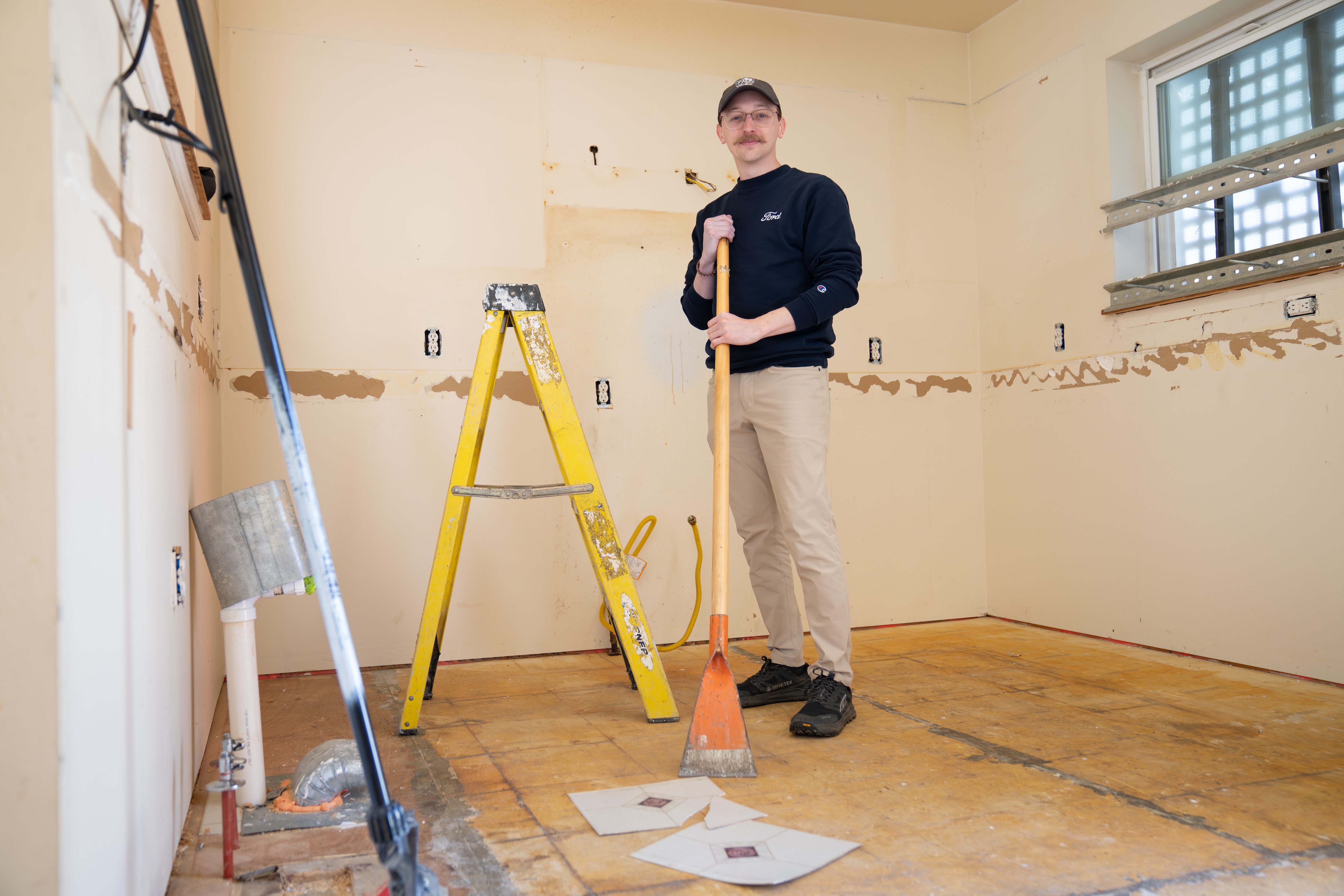 Jakob Therkelsen joined Ford’s first-ever New Hire Volunteer Project to volunteer with Habitat for Humanity Detroit.